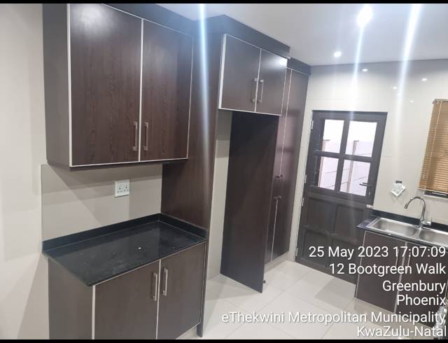 3 BEDROOM DUPLEX RENTED IN STONEBRIDGE